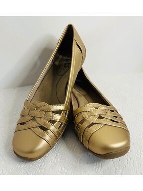 LifeStride Diverse Flats Extra Wide 8.5 WW gold arch soft system comfy
